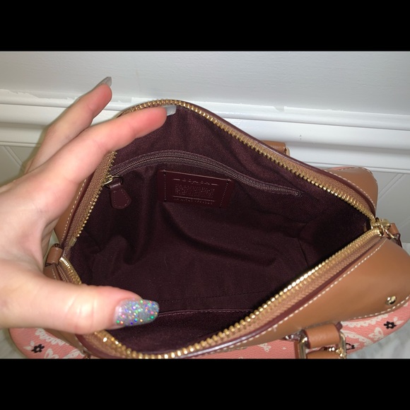 COACH PURSE IN BUTTERFLY BANDANA PRINT - Picture 3 of 5